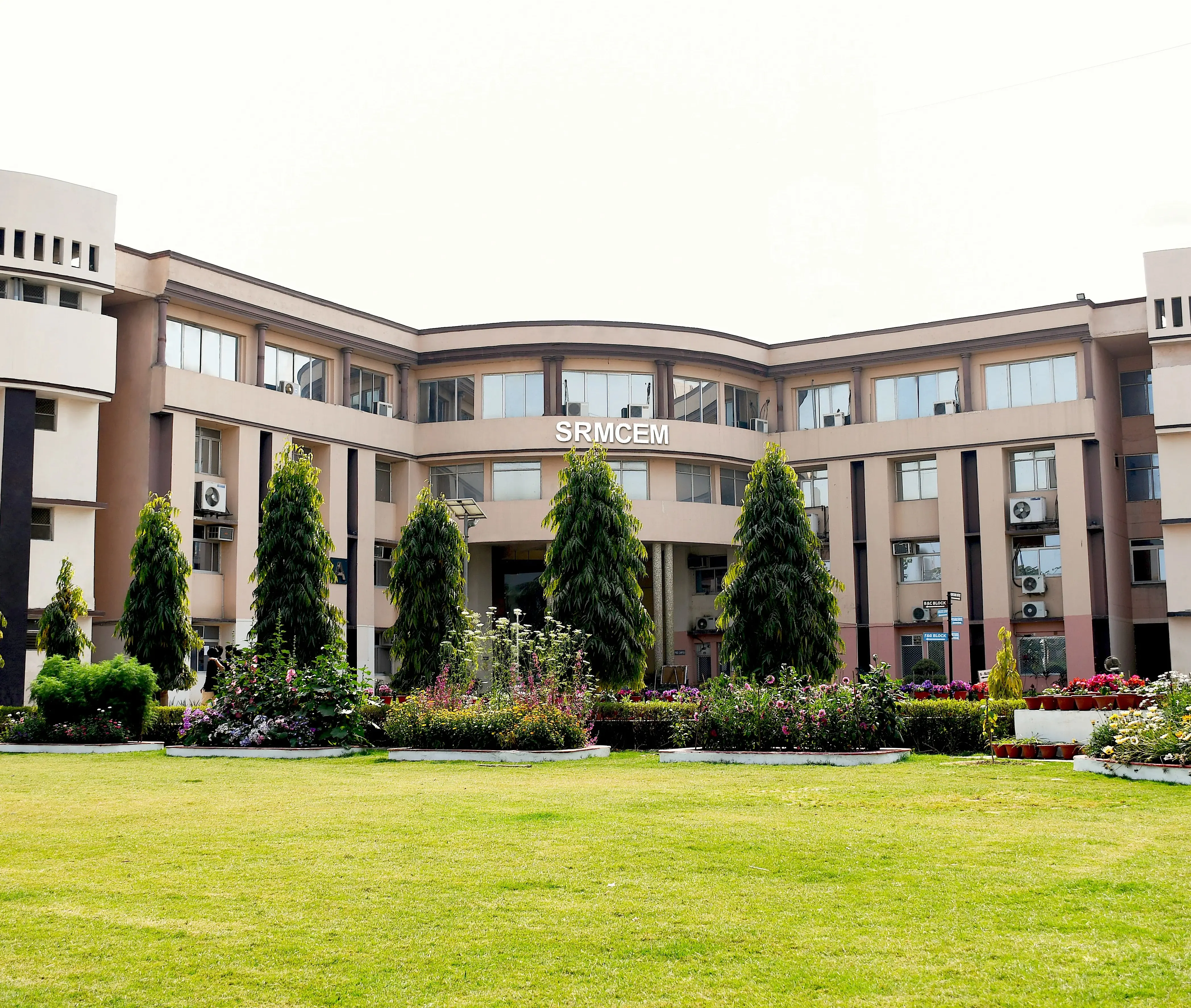 Shri Ramswaroop College Of Engineering and Management
